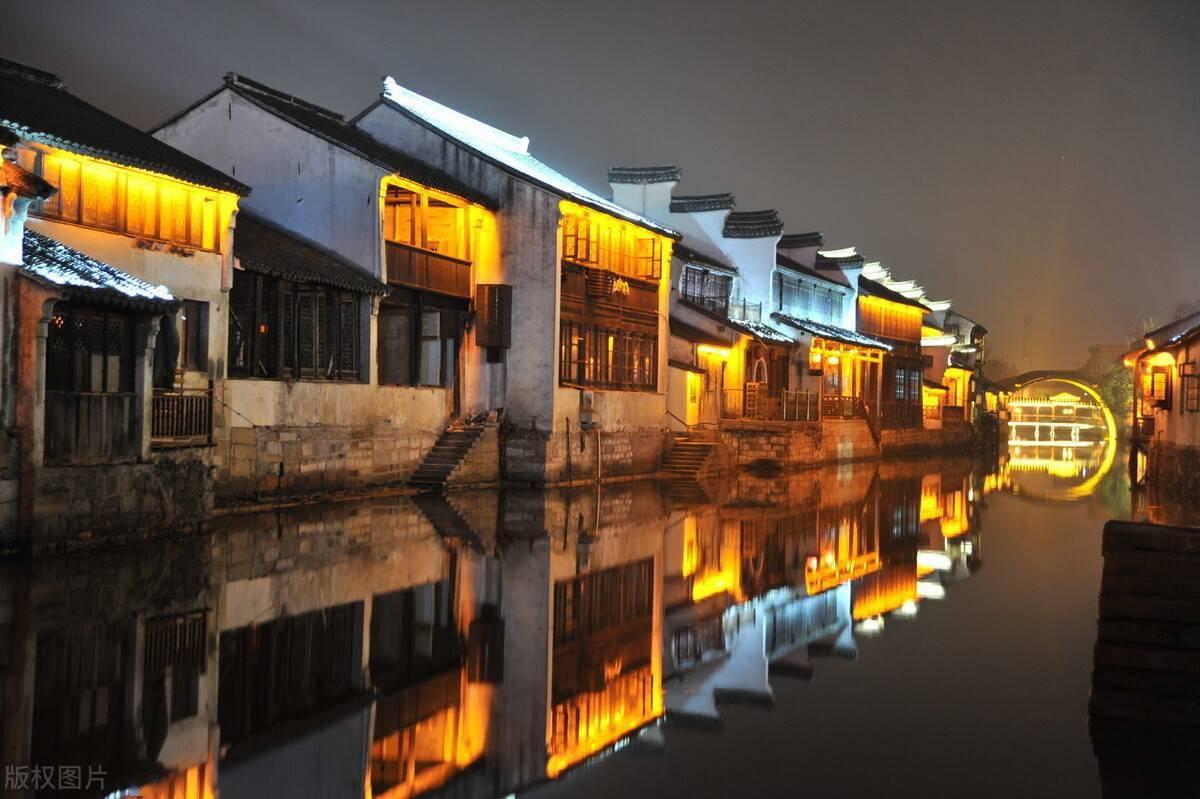总是担心的事情去经历关注，为什么？而脑子被别人说，脑子冒起